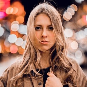 Meet your Posher, Madeline